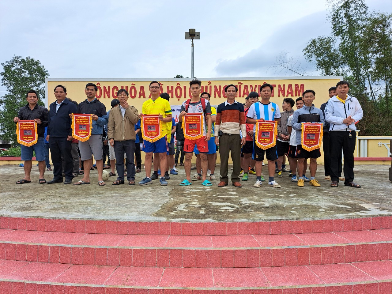 UBND xã Phổ Nhơn tổ chúc giải Bóng đá mừng Đảng Mừng Xuân tranh Cúp Nông thôn Mới Lần thứ I năm 2023